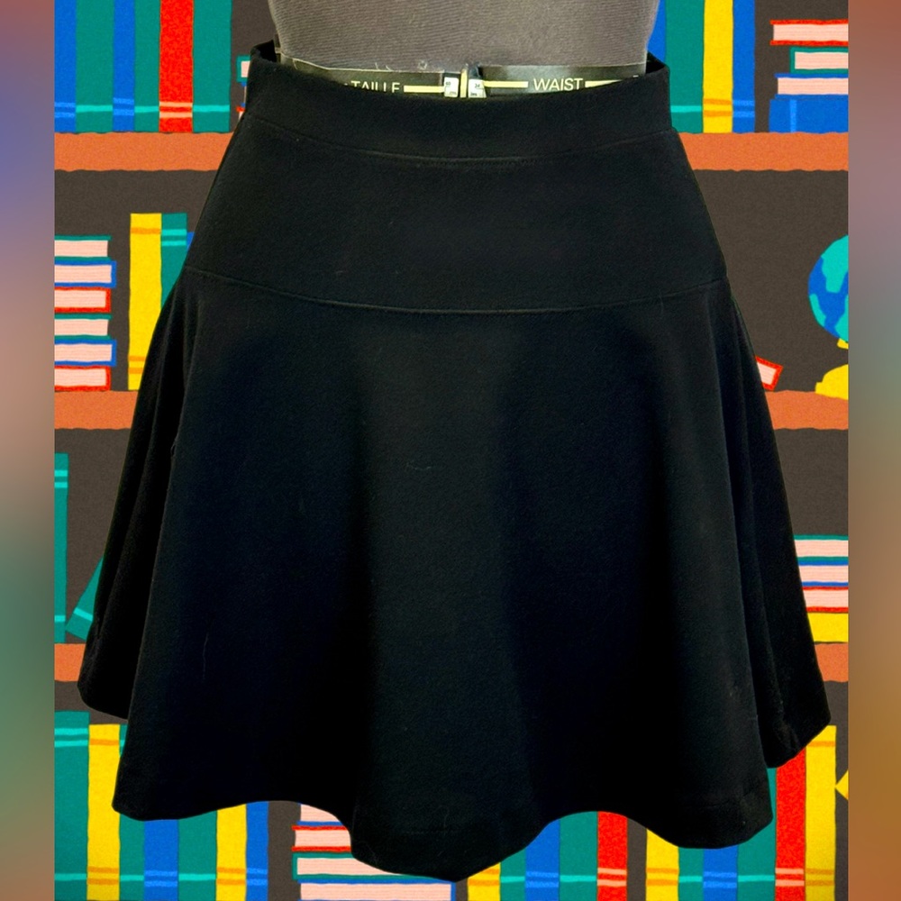 Old Navy Black Mini Skater Skirt Size XS